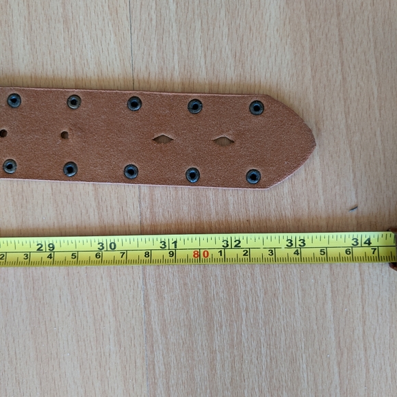 Belt - Picture 2 of 3